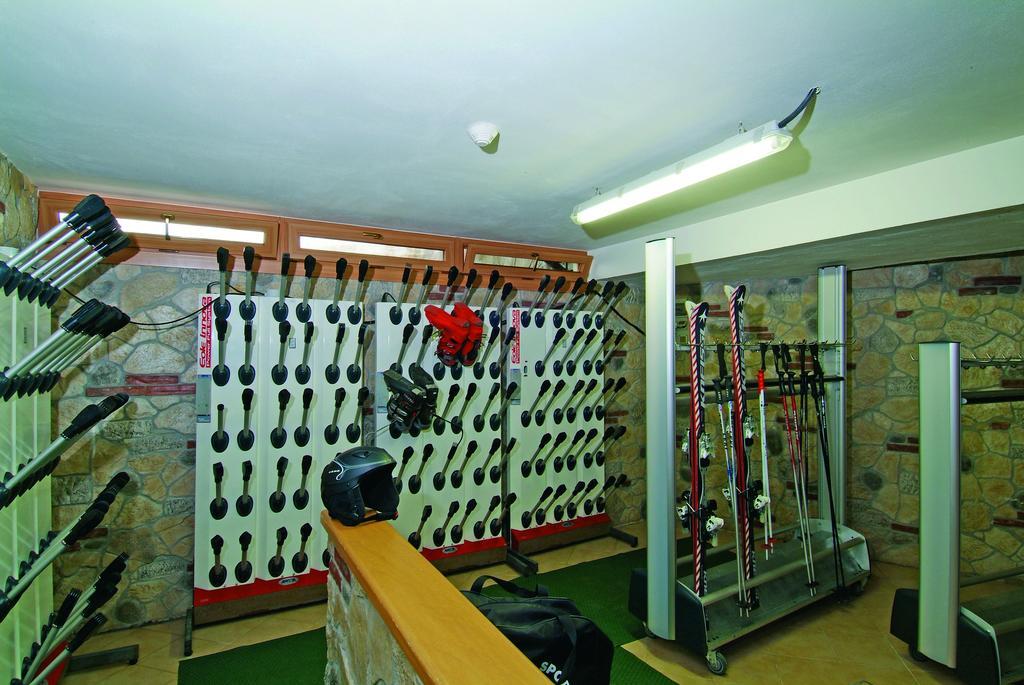 Hotel Erika Madonna Extérieur photo