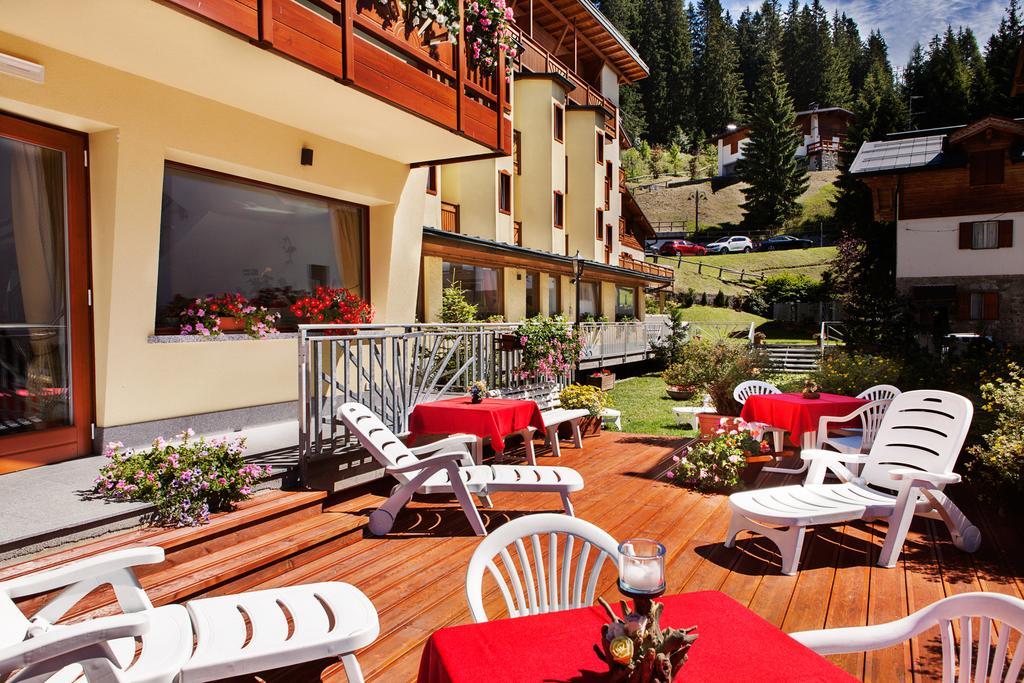 Hotel Erika Madonna Extérieur photo